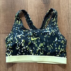 Nike Sports Bra Size Medium